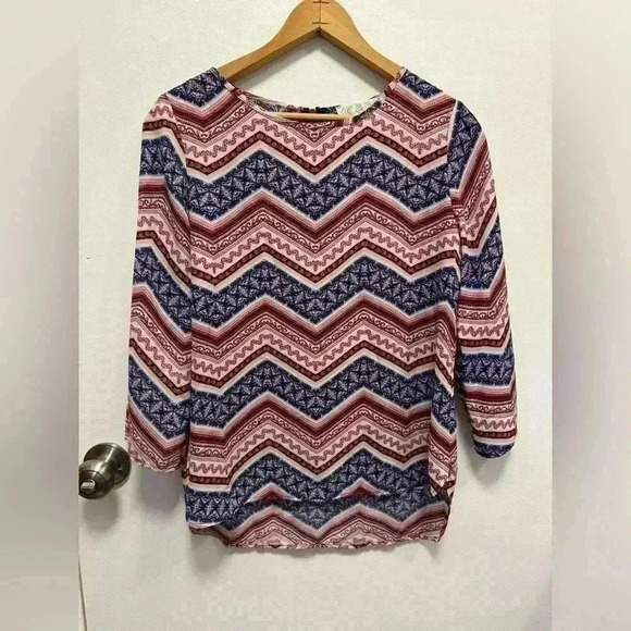 Pink Rose Tops - Pink Rose women’s shirt withh 3/4 length sleeves silky pullover size small